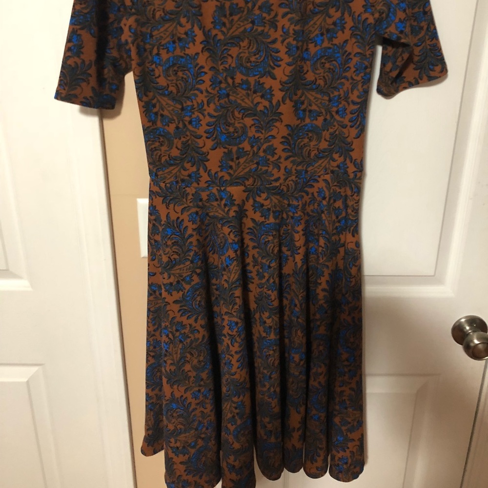 Lularoe Nicole size large